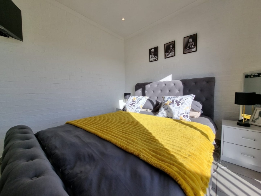 2 Bedroom Property for Sale in Parsonsvlei Eastern Cape